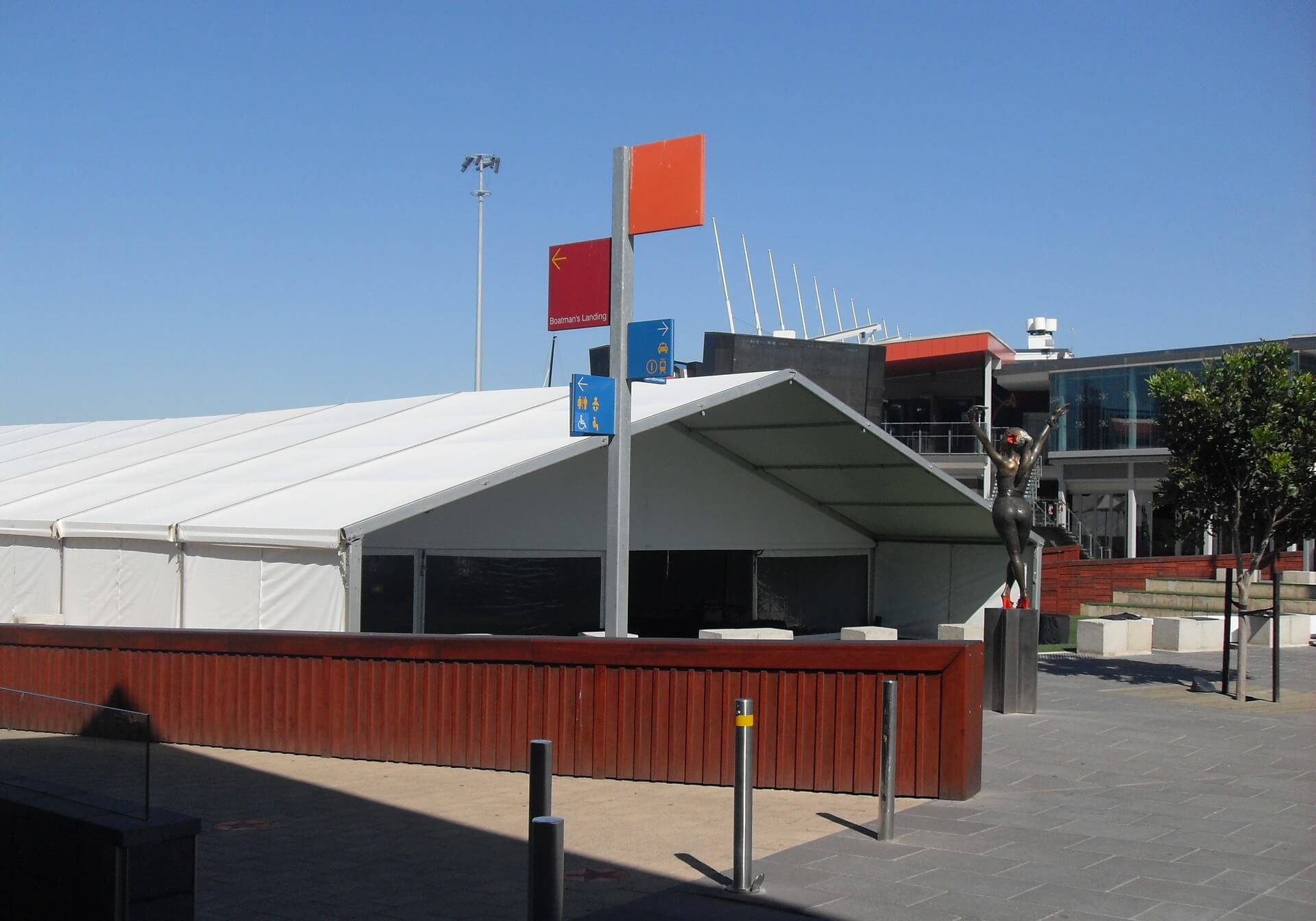 Docklands 25m x 52m 2009 011 (1)